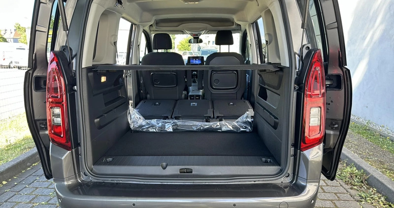 Toyota Proace City Verso cena 138500 przebieg: 3, rok produkcji 2024 z Tuliszków małe 352